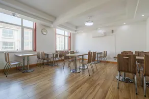 Tuker Light Residence Hotel (Botou Railway Station Branch) - Image 5