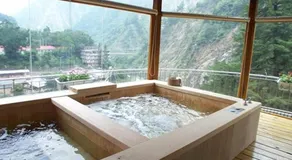 Utopia Holiday Hotel - Image 4