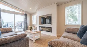 Barton Lodge - Image 2