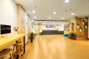 Hanting Hotel Zhengzhou Xinzheng Airport - Image 4