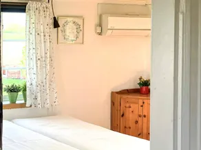 2 person holiday home in Ödeshög - Image 2