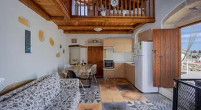 Tranditional Stone House - Image 4