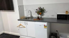 The Riverbank Suite House on Throssel - Image 3