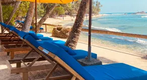 Sri Gemunu Beach Resort - Image 4