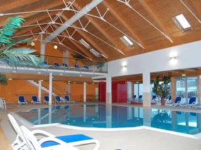 Magnifica casa con terrazza, piscina e sauna | Vista sulla montagna | Vicino alle piste da sci | Ammette animali domestici - Image 4