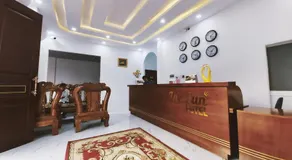 The Sun Hotel - Image 5