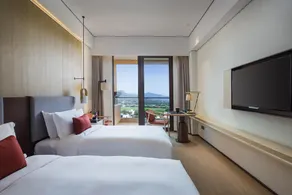 Hongtang Bay Jianguo Resort Sanya - Image 1