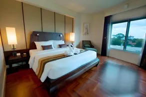 Krungsri River Hotel - Image 2