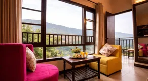 Hotel Aachman Regency with Rooftop Terrace - Image 5