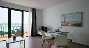 Cucharas Playa terrace sea views - Image 2