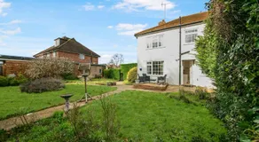 3Bed cottage in upmarket Riverhead, Sevenoaks, Kent - Image 4