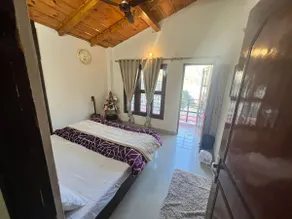 Alan's cottage - Image 2