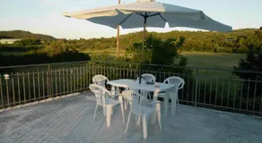 Tom's House - Image 4