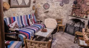 Angels Traditional House - Image 5