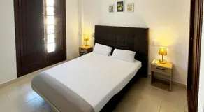 Appartement El Paraiso près de la plage avec piscine partagée, balcon et Wi-Fi. - Image 2