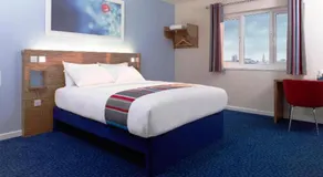 Travelodge Southport - Image 5