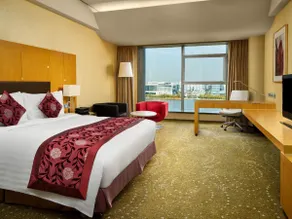 Crowne Plaza Tianjin Binhai By IHG - Image 4