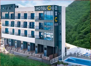 Yeosu C Hotel Resort - Image 3