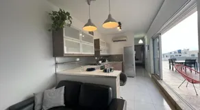 Penthouse with Immense Outdoor Area - Image 3