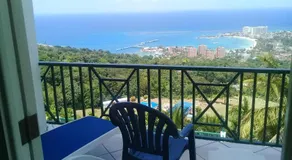 Pink Rock Inn Bed and Breakfast - Image 4