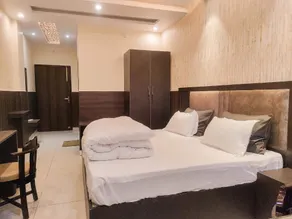 Cottage Club Inn - Image 5