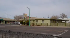Value Inn - Image 4