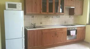 Lakeview Apartment - Image 3