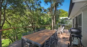 Treehouse On Stone - House and Private Guest Suite - Image 4