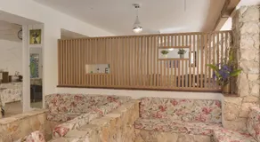 Hotel des Etrangers - Image 5