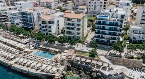 MonteCasa Seaview Rooms - Image 4