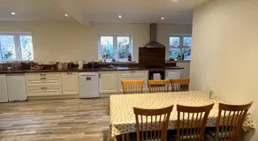 Old Irish farmhouse - Image 4
