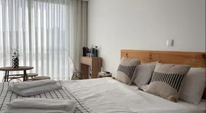Autor Guesthouse - Image 2