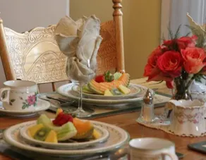 Alpine Haus Bed & Breakfast Inn - Image 5