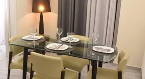 Sparta Central Apartment with Free Parking - Image 2
