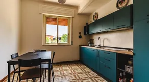 Beautiful Modern Apartment - Image 3