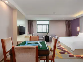 Lifeng Hotel (Liantang Metro Station) - Image 4