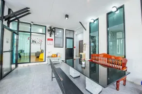 Sunshine Life Pattaya Poolvilla - Image 4
