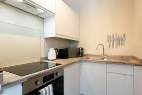 YourApartment - Wellington Place - Image 3