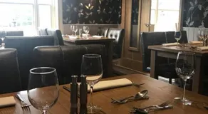 Horse and Groom - Image 3