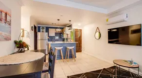 CR MARIPOSA RENTALS Santa Ana Centro 2BR with Terrace Walk Everywhere - Image 4
