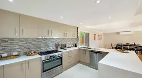 Tallowood House - Image 3