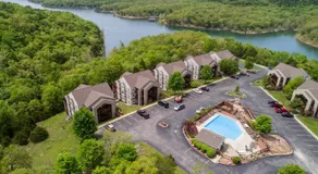 The Cove 2-3 By SDC, Big Deck, Pool, Hot Tub, By Lake , No Stairs - Image 4