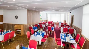 The Sandringham Hotel - Image 4