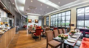 Hotel de Berny - Image 2