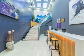 Lanxi Light Luxury Cinema Hotel (Zunyi Ningbo Road Branch) - Image 5
