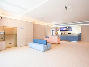 Hanting Hotel Beijing Yizhuang Creative Life Plaza Cultural Park - Image 4