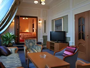 Danube Hotel & Spa - Image 4