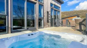 Cheddar Woods Resort And Spa - Image 5