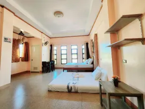 On Due Travelers Inn - Family Room - Image 2