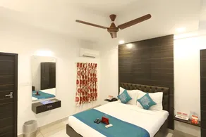 Ganesh Guest House - Image 5